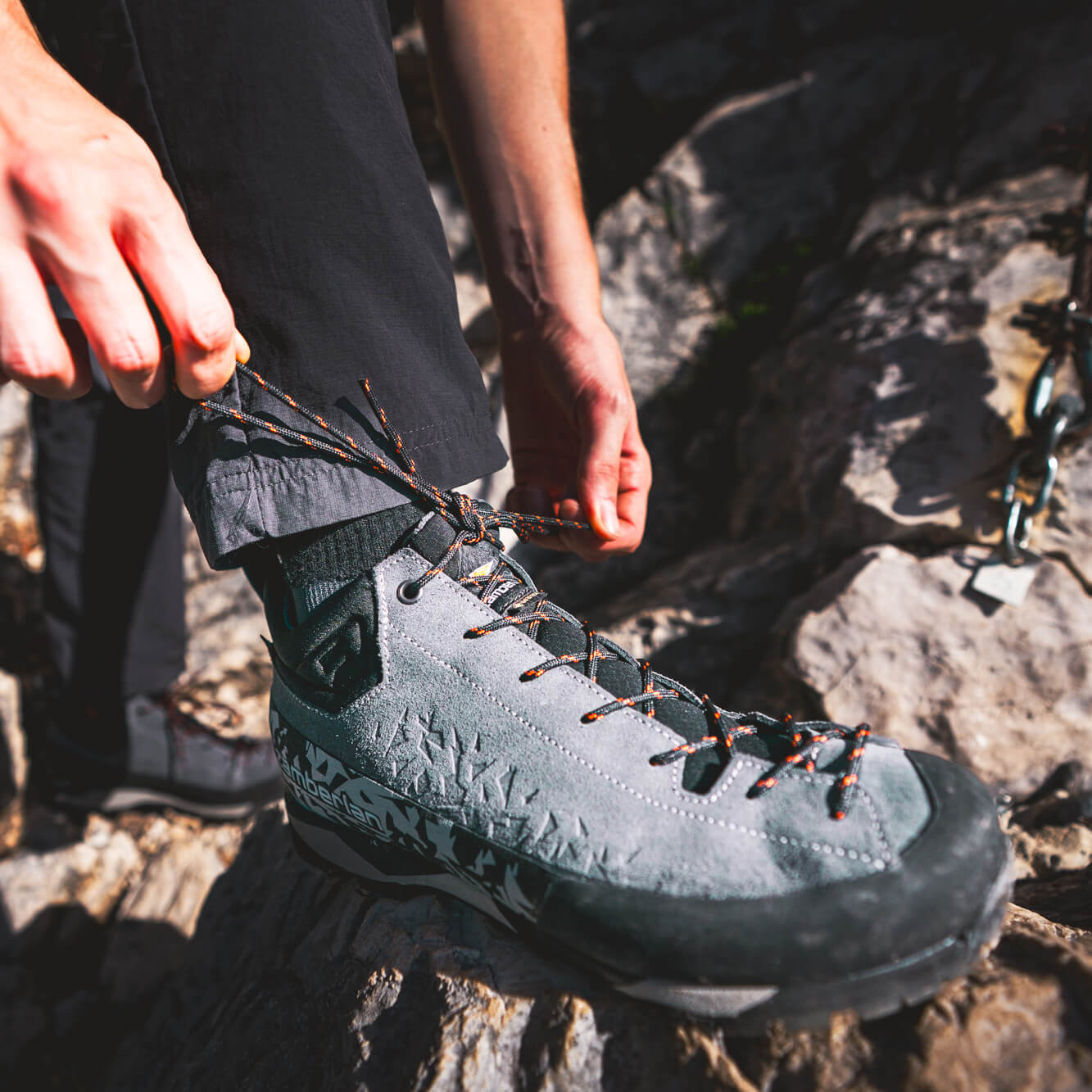 SALATHE GTX - Dark Grey